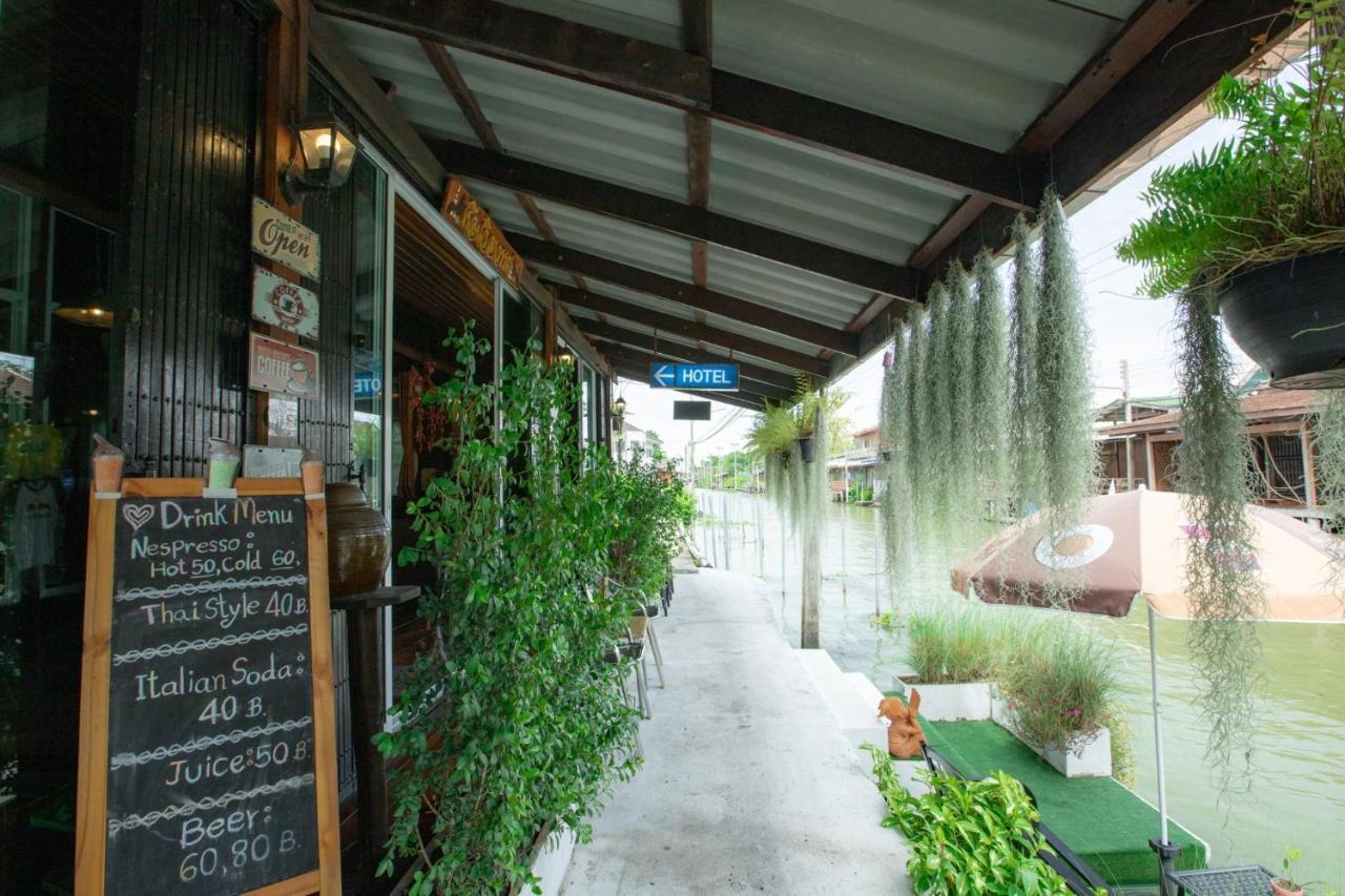 Reuan Vilawan Ratchaburi エクステリア 写真