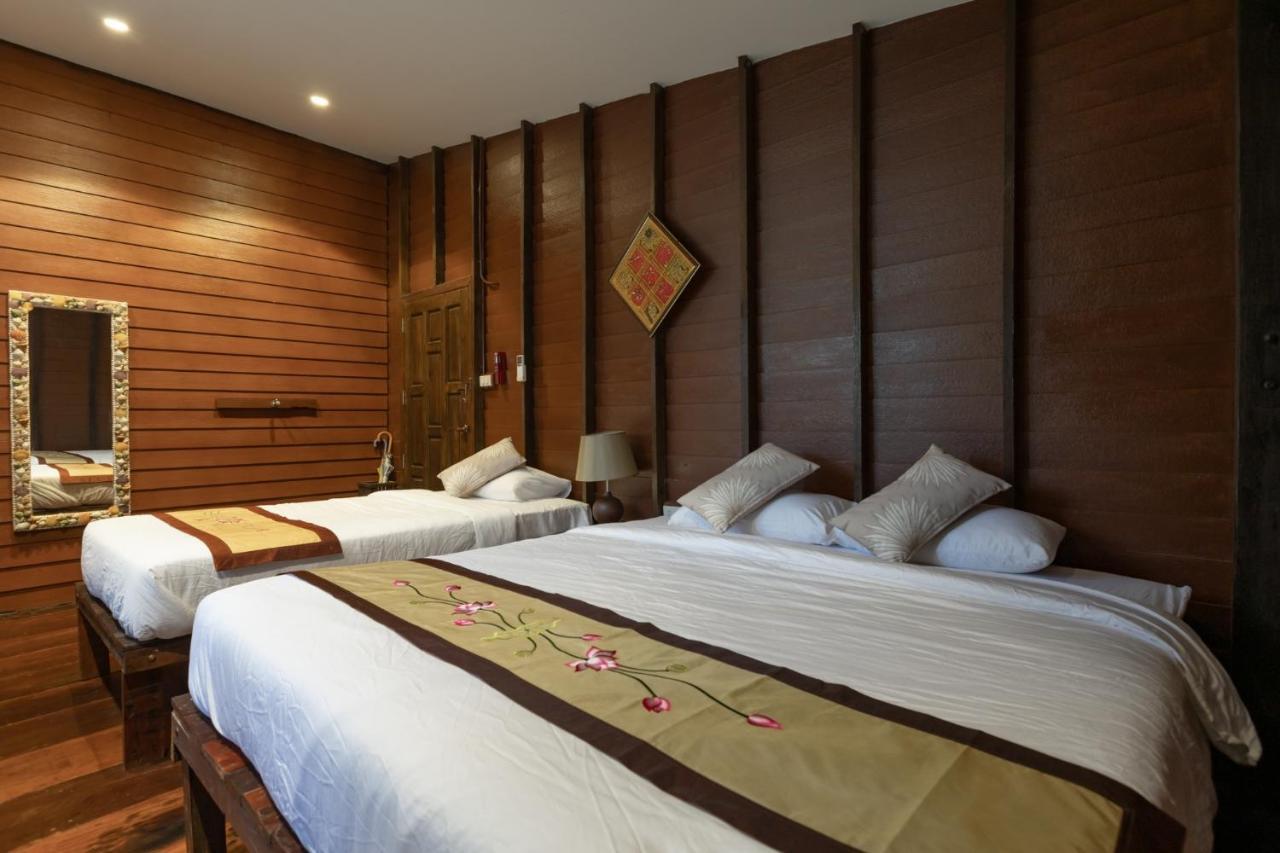 Reuan Vilawan Ratchaburi エクステリア 写真