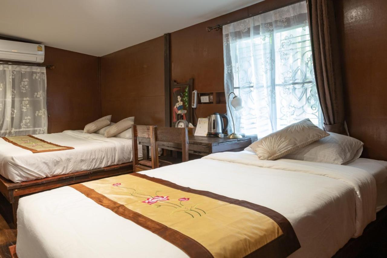 Reuan Vilawan Ratchaburi エクステリア 写真