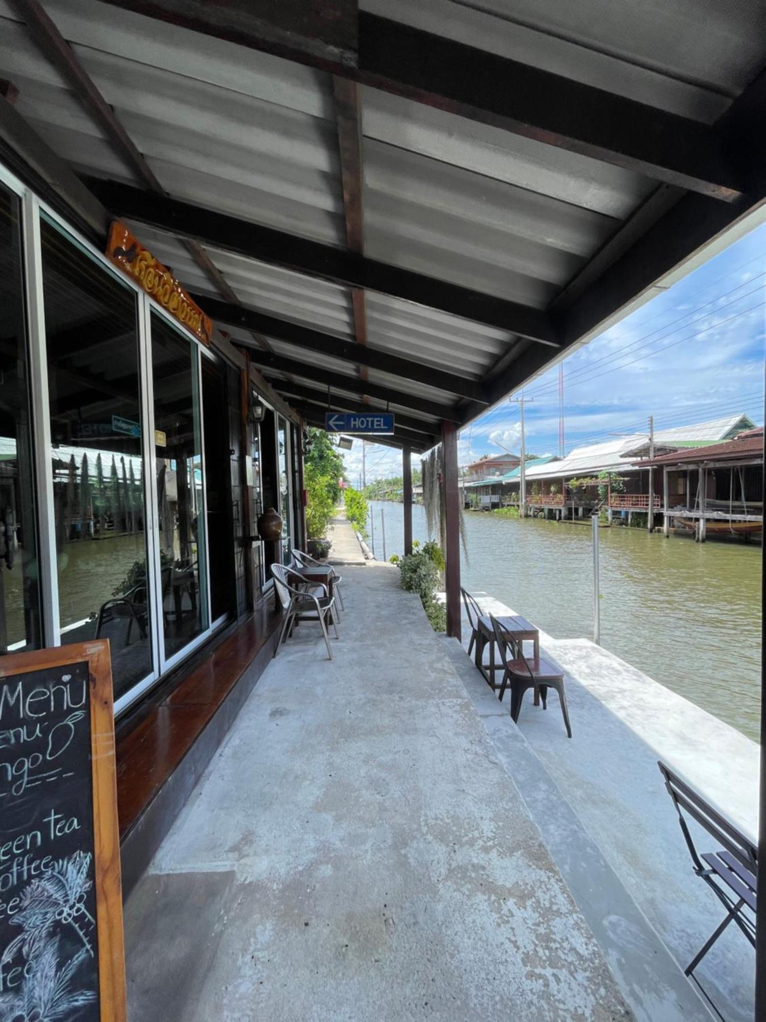 Reuan Vilawan Ratchaburi エクステリア 写真