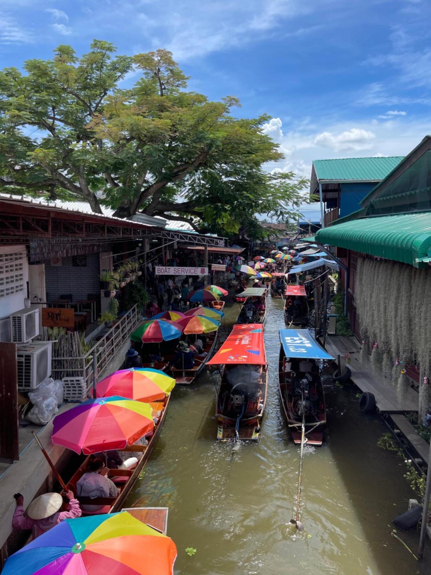 Reuan Vilawan Ratchaburi エクステリア 写真