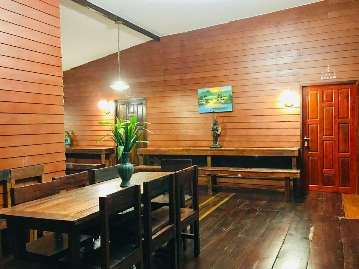 Reuan Vilawan Ratchaburi エクステリア 写真