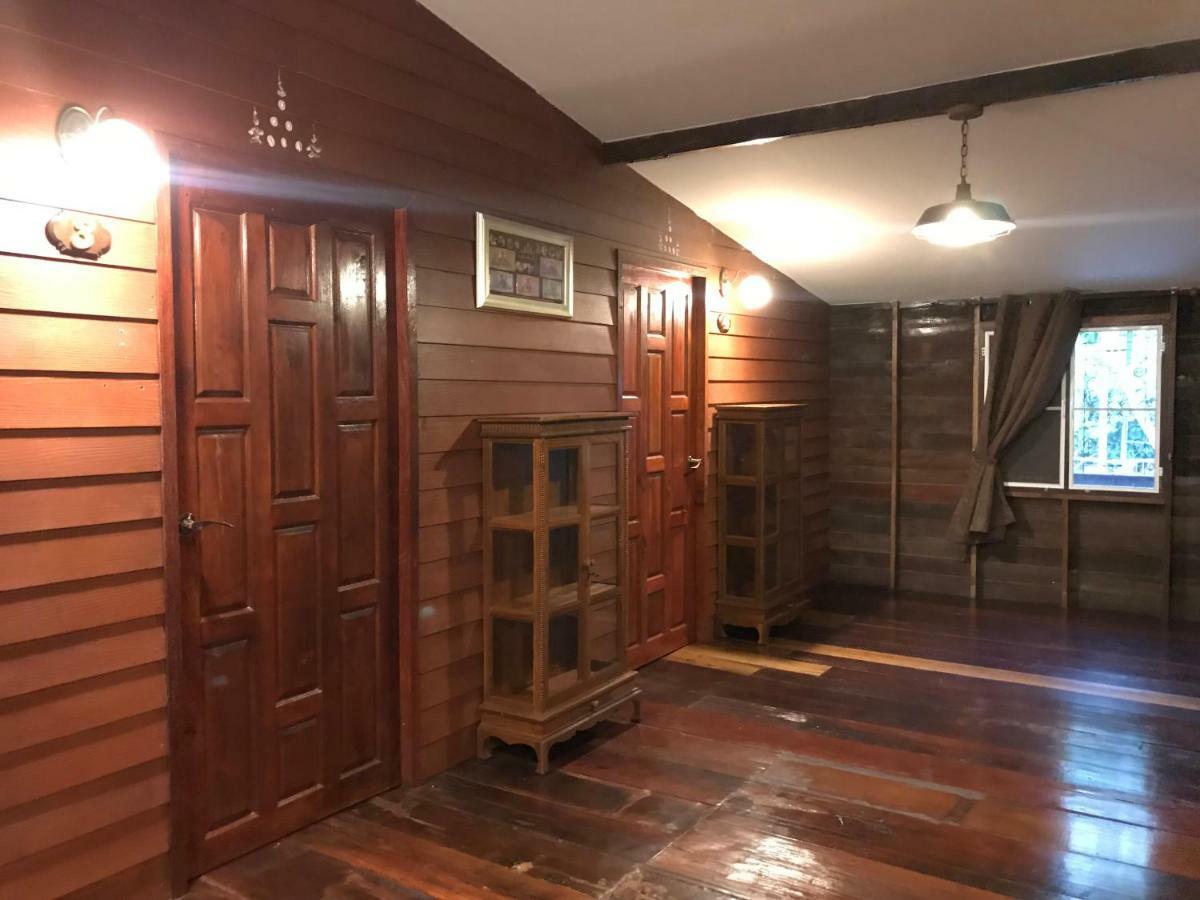 Reuan Vilawan Ratchaburi エクステリア 写真